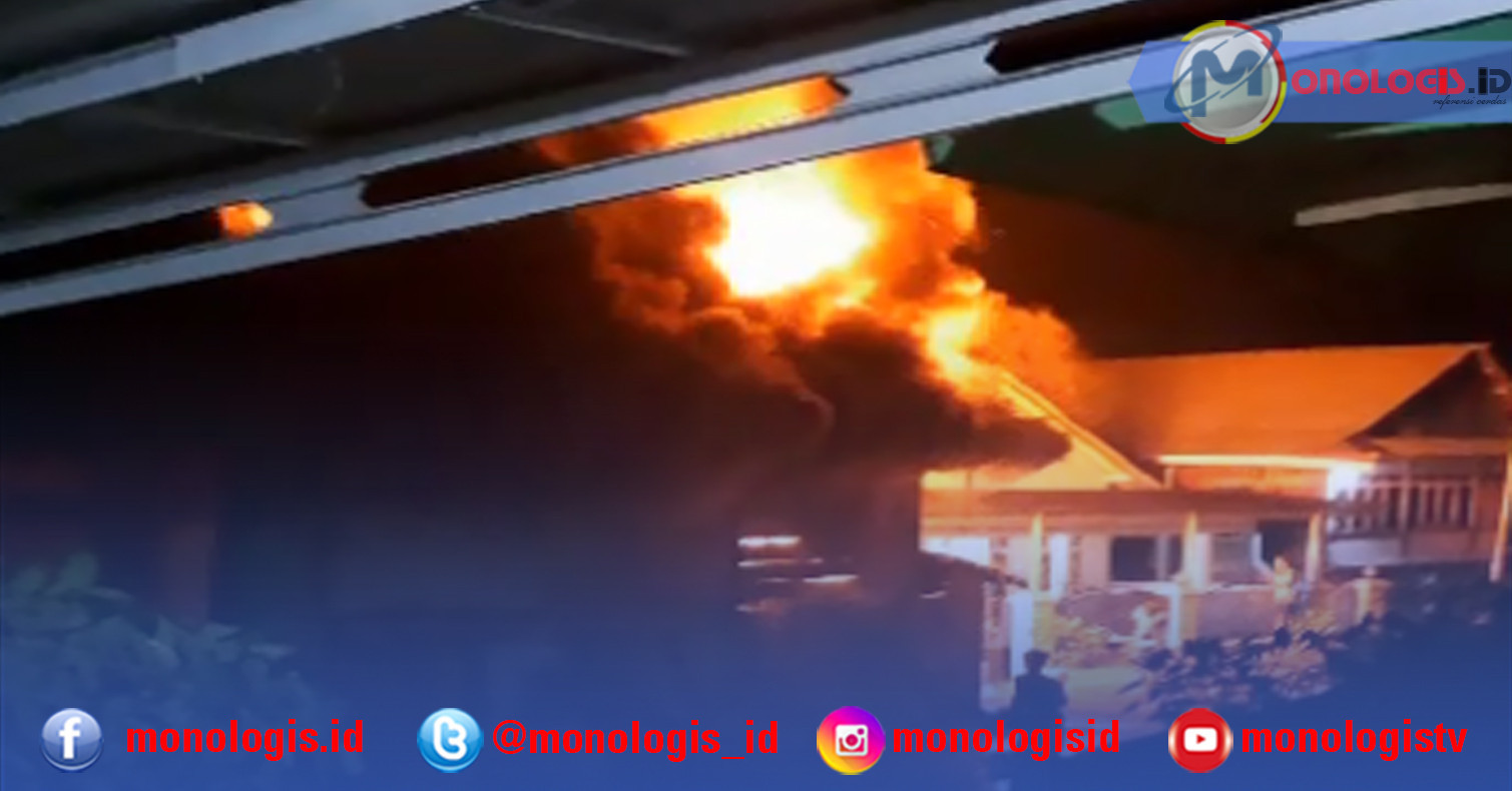 Kebakaran di Karyapenggawa Pesisir Barat, Lima Rumah Ludes Tiga Rusak