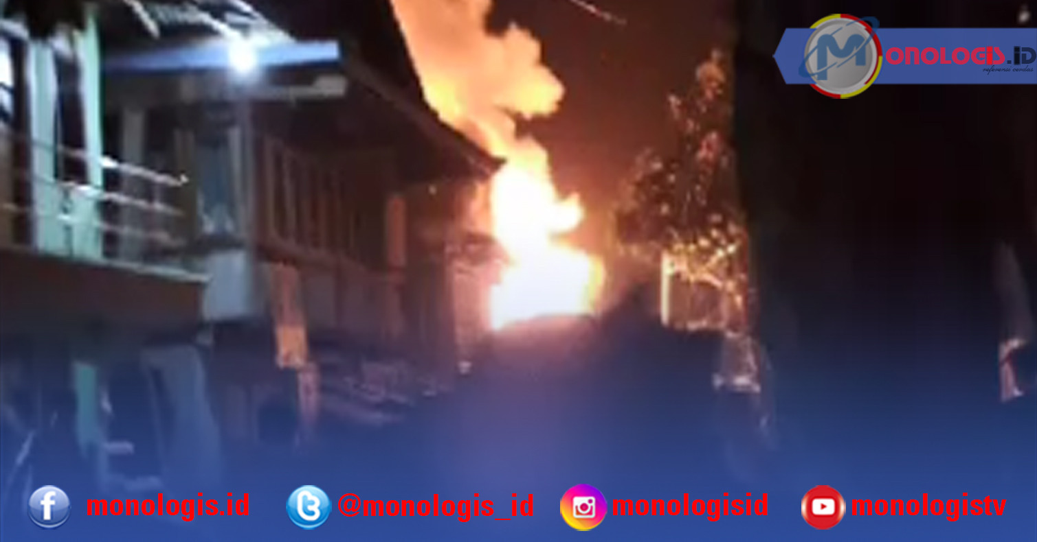 Kebakaran di Karyapenggawa Pesisir Barat, Api Lalap Empat Rumah