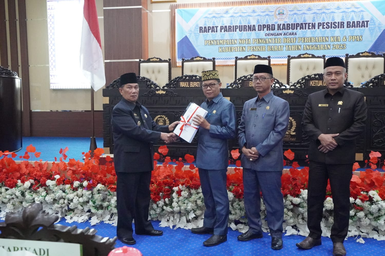 Wabup Pesisir Barat Sampaikan Nota Pengantar Draft Perubahan KUA-PPAS 2023