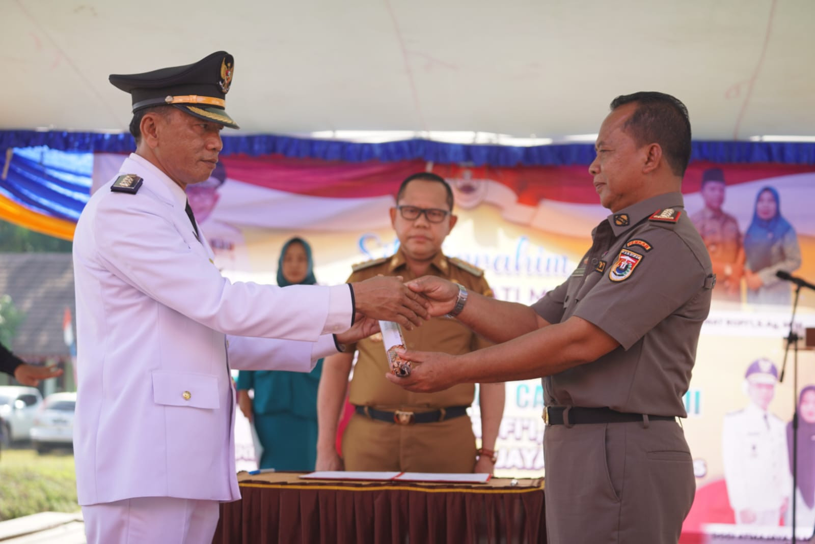 Sulpakar Pimpin Sertijab Camat Mesuji