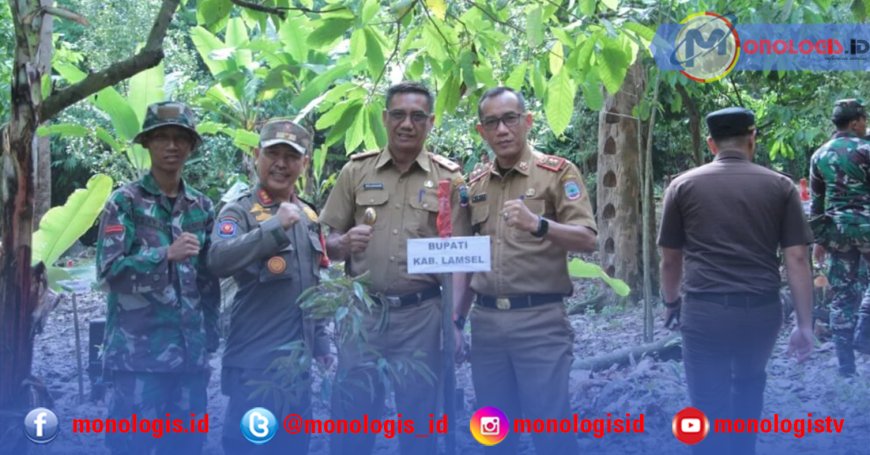 Asisten Bidang Ekobang Lampung Selatan Hadiri Penanaman Pohon Serentak Kodim 0421/LS