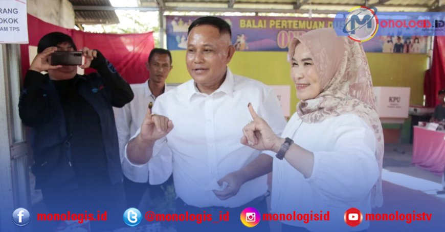 Nanang Ermanto dan Istri Nyoblos di TPS 001 Waygalih