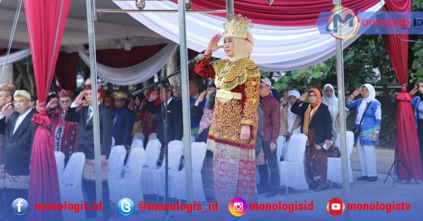Upacara Hardiknas 2024, Rektor dan Sivitas Akademika Unila Kenakan Pakaian Adat
