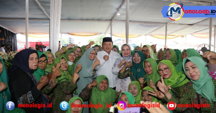 Gubernur Arinal dan Ibu Riana Hadiri Pengajian Akbar Pemprov Lampung di Lamsel, Juga Beri Bantuan Pupuk, Vaksin dan Benih Ikan