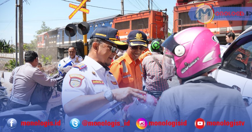 KAI Divre IV Tanjungkarang dan Polresta Bandarlampung Sosialisasikan Keselamatan di Perlintasan Sebidang
