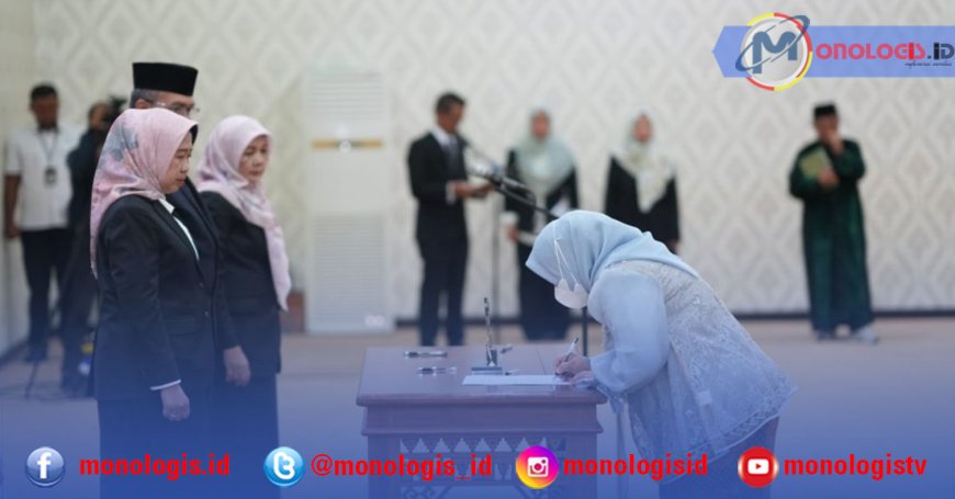 Rektor Unila Lantik 13 Pejabat Administrasi dan 3 Fungsional Baru