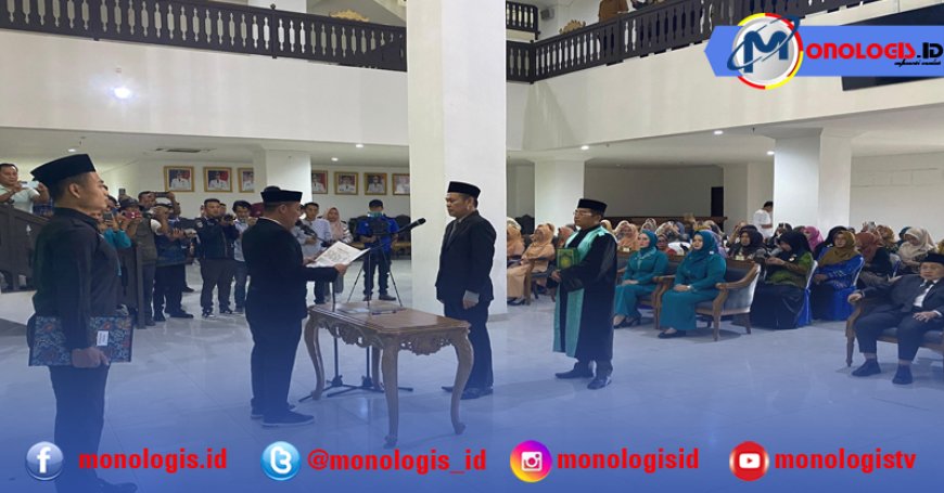 Pj Sekkab Pesisir Barat Resmi Dilantik Oleh Bupati Dedi Irawan