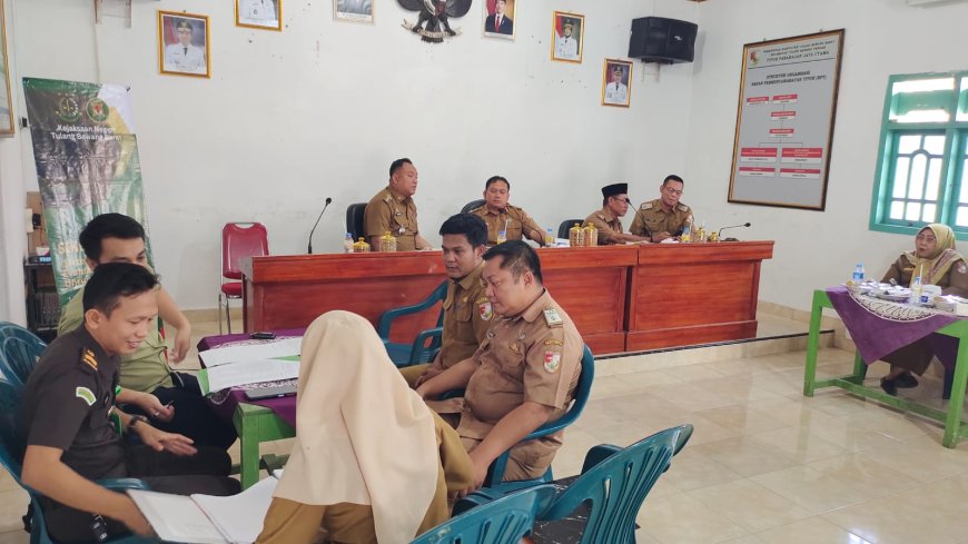 Kejari Tulangbawang Barat Temukan Banyak Data Tidak Akurat di Aplikasi Jaga Desa