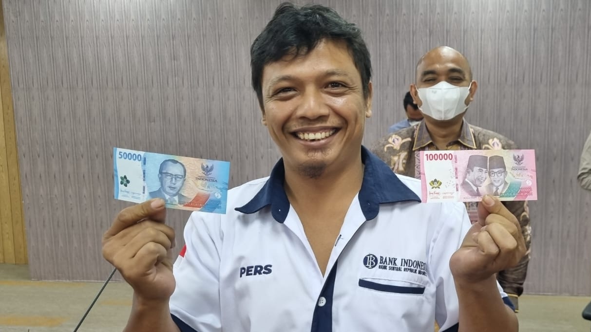 Bank Indonesia Dan Pemerintah Meluncurkan Uang Rupiah Kertas Tahun