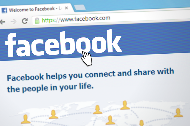 gunakan iklan facebook