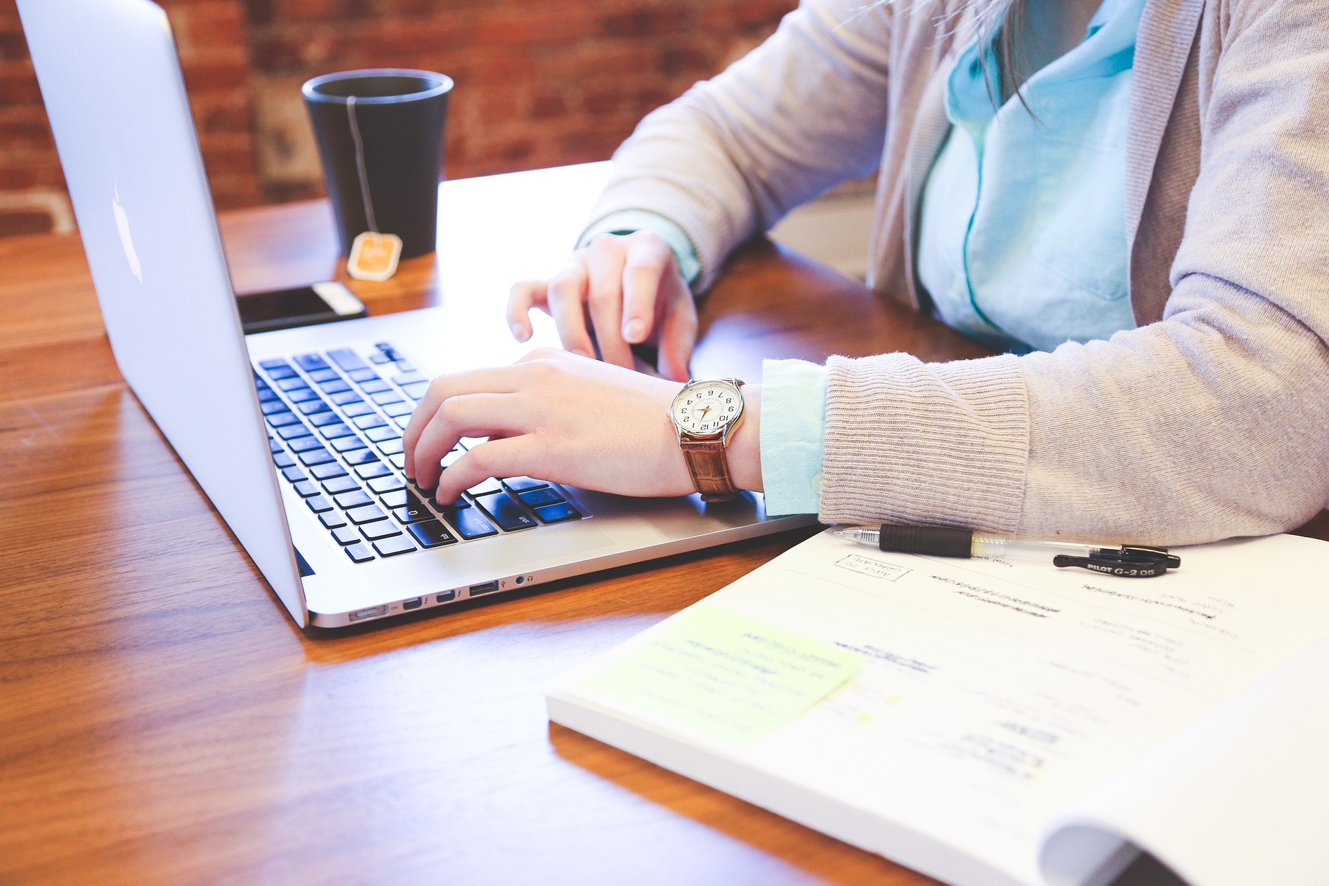 cara menulis deskripsi yang benar