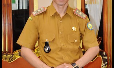 *Kuwu Jon Salamun Tuntaskan Harapan Warga Desa Tegal Mulya Yang Terdampak Pembangunan Tower*