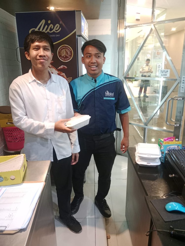 Bank BRI Alirkan Kebaikan Dengan Berbagi Sedekah Hari Jumat Berkah