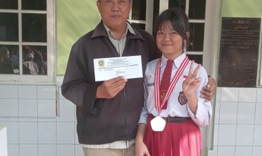 Moment Terharu Pelepasan Siswa Siswi Kelas 6 SDN Sasana Wiyata 01 Tahun Ajaran 2024-2025 dilakukan Sederhana