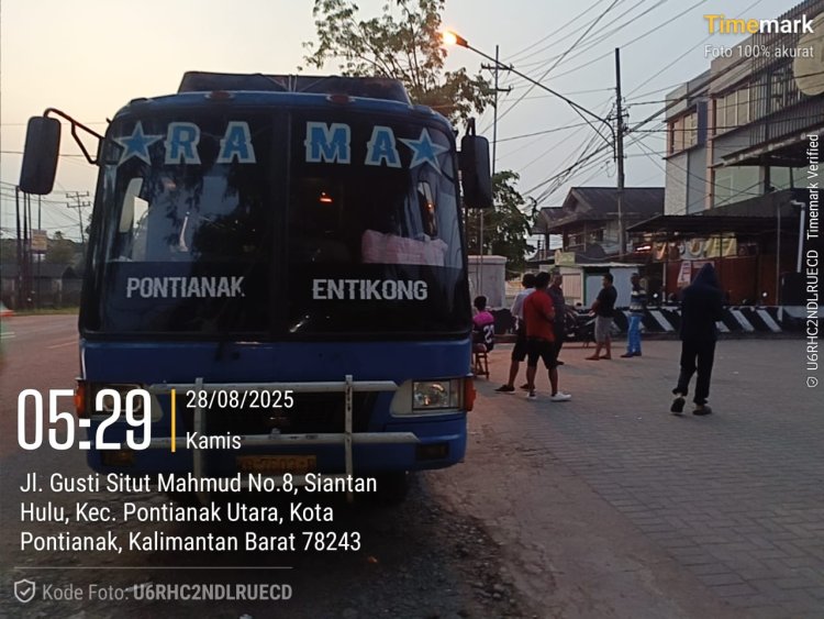 Bus Rama: Pontianak - Entikong Start Jalan Pukul 5 Pagi Dari Pontianak
