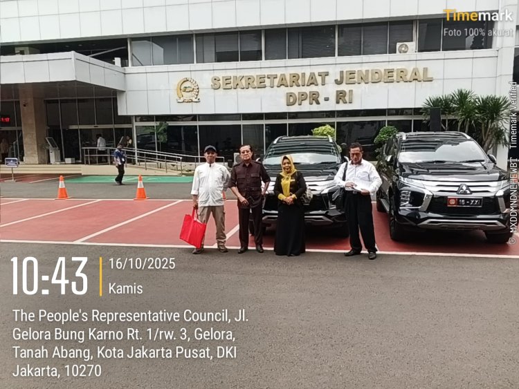 Negara Gagal Menerapkan Bangunan Koperasi Model Baru Sebagaimana Diamanatkan Pasal 33 (1) UUD 1945 Karya Bung Hatta?