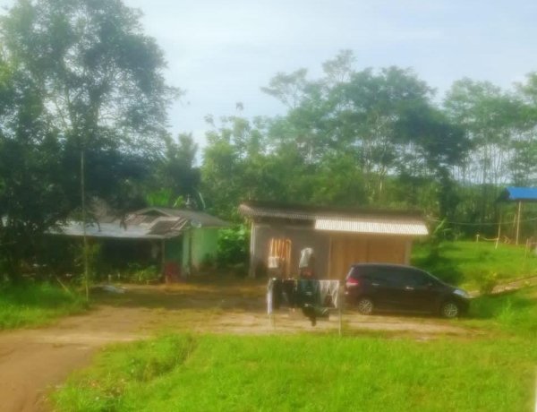 Oknum Anggota TNI Aktif (R)  Yang Bertugas di Koramil Jampang Tengah: Kenapa Hanya Tempat Saya Yang di Incar Padahal Banyak Penimbun di Wilayah Sagaranten!!?