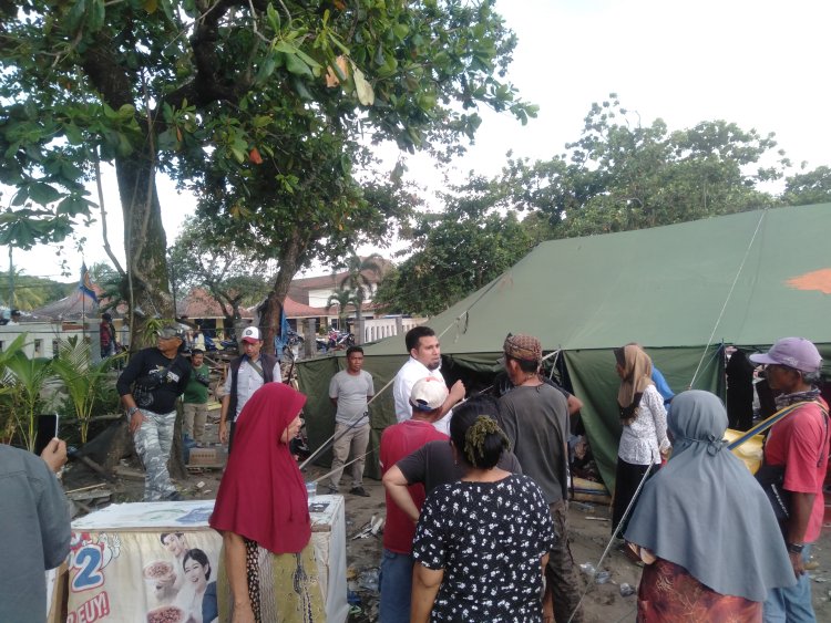 Hamzah Gurnita anggota DPRD kabupaten Sukabumi fraksi PKB Kunjungi lokasi pengosongan lahan citepus