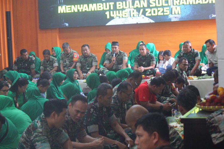 TRADISI CUCURAK KELUARGA BESAR KODIM 0606/KOTA BOGOR SAMBUT RAMADHAN 1446 H DENGAN KEBERSAMAAN DAN KEKOMPAKAN