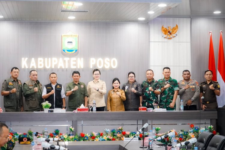 Danrem 132/Tadulako Dampingi Kepala BNPB Tinjau Daerah Terdampak Gempa di Poso