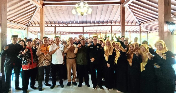 Sinergi Pendidikan & Penegak Hukum: MKKS SMAS Kupas Permasalahan Sekolah