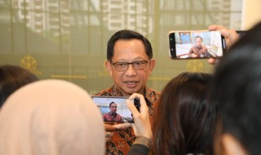 Mendagri: 106 Ribu Pakaian Baru Akan Disalurkan ke Warga Terdampak Bencana di Sumatra