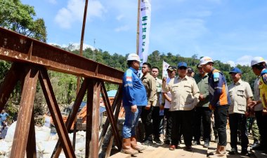 *Mendagri Tito Dampingi Presiden Tinjau Progres Pembangunan Infrastruktur di Tapanuli Selatan*