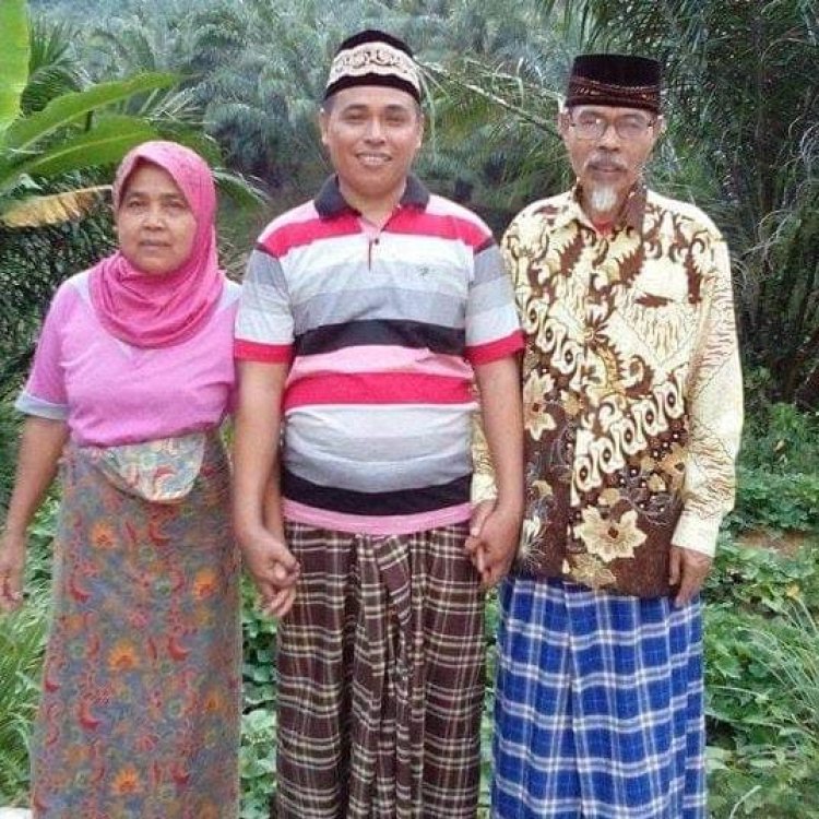 Dari Anak Petani hingga Tokoh Pers Nasional: Bukti Bahwa Mimpi Tak Pernah Memilih Latar Belakang