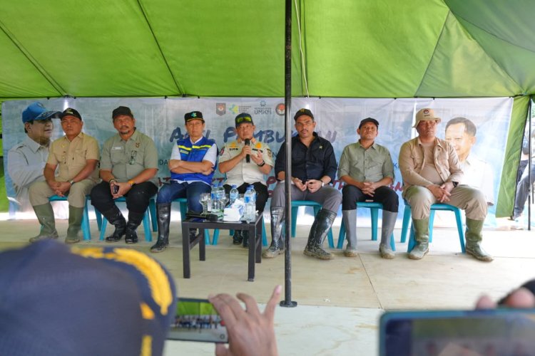 *Mendagri Pastikan Stok Beras untuk Masyarakat di Daerah Bencana Aman hingga 6 Bulan ke Depan*