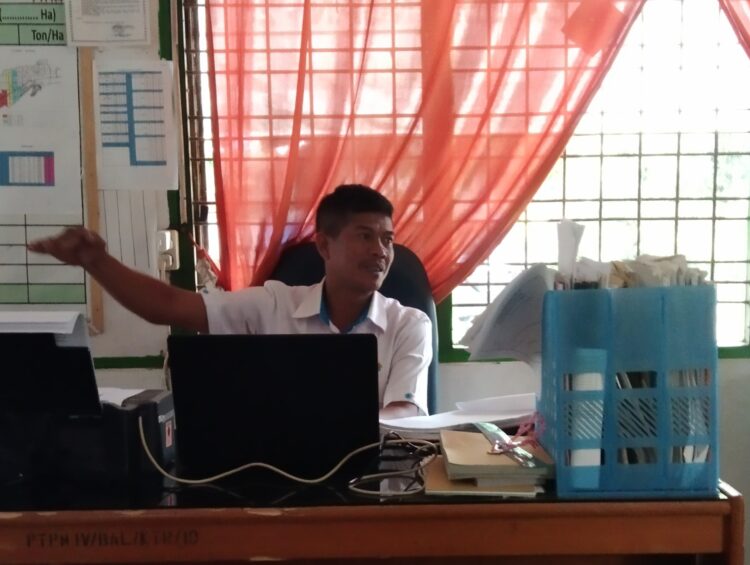 Hendra (Karyawan) : “ini rumah karyawan, seharusnya gak boleh nyimpan solar”