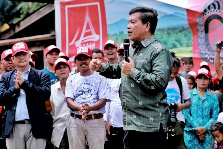 Bupati Simalungun Bersama Komisi 1 DPR RI, Napak Tilas di Gunung Simbolon.