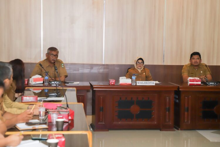 dr Susanti Ingatkan OPD Pemko Pematang Siantar Jangan Berulang-ulang Rapat Namun Tidak Ada Manfaat