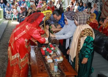 Wali Kota Pematang Siantar Hadiri Silaturahmi Bunda Kandung dan Gebyar Budaya Minangkabau
