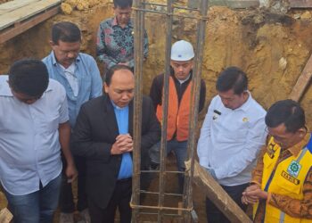 Peletakan Batu Pertama Pembangunan Kantor Camat Purba, Bupati Simalungun Ajak ASN Tingkatkan Pelayanan