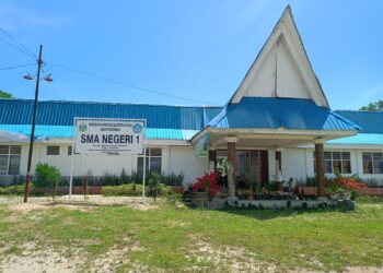 Sejumlah Permasalahan di SMA Negeri 1 Dolok Panribuan. Barma Simanjuntak Cs Diduga Kutip Keuntungan di Tahun 2022