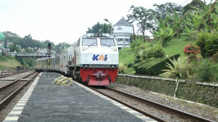 Seorang Karyawan PT STTC Tewas dengan Kepala Terputus di Rel Kereta Api