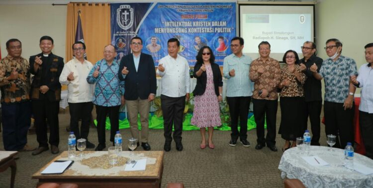 Bupati Simalungun Hadiri Konfercab DPC PIKI dan Diskusi Publik