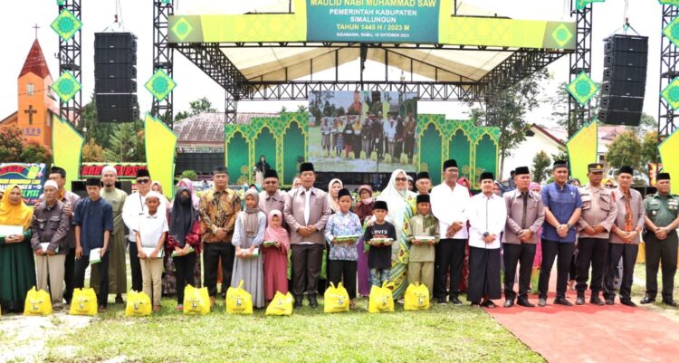 Di Acara Peringatan Maulid Nabi Muhammad SAW, Bupati Ajak Masyarakat bersama Membangun Tanoh Habonaron Do Bona