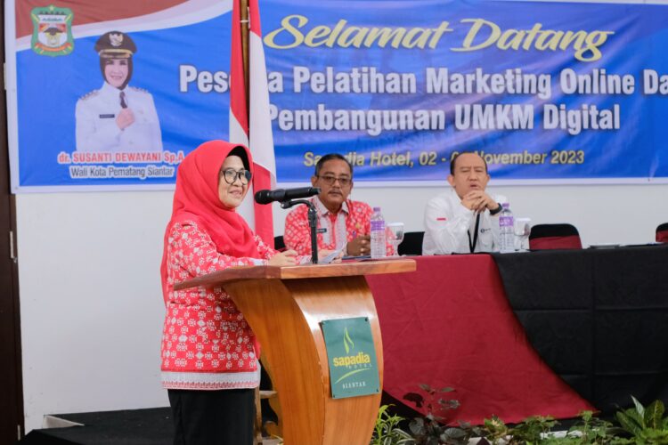 Wali Kota Pematang Siantar Membuka Pelatihan Marketing Online dan Pembangunan UMKM Digital