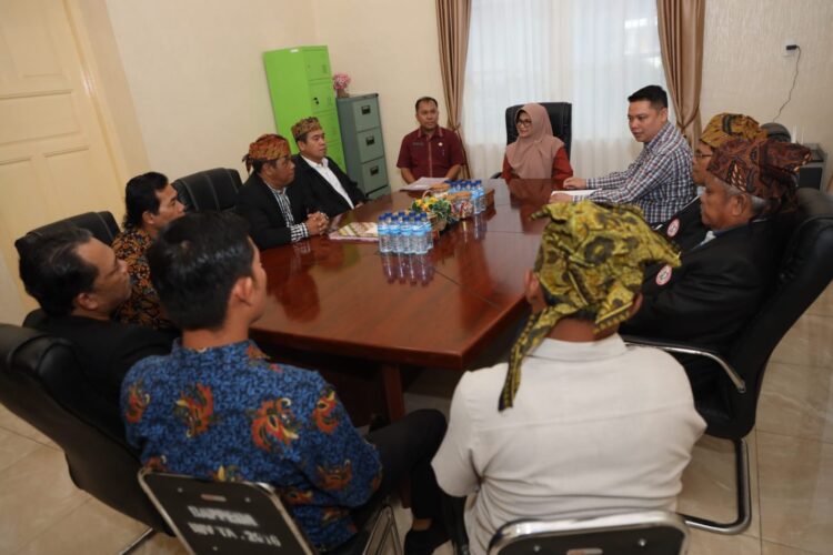 Menerima Audensi HPSI, Wali Kota Pematang Siantar Akan Ajukan Kembali Ranperda Lambang Daerah