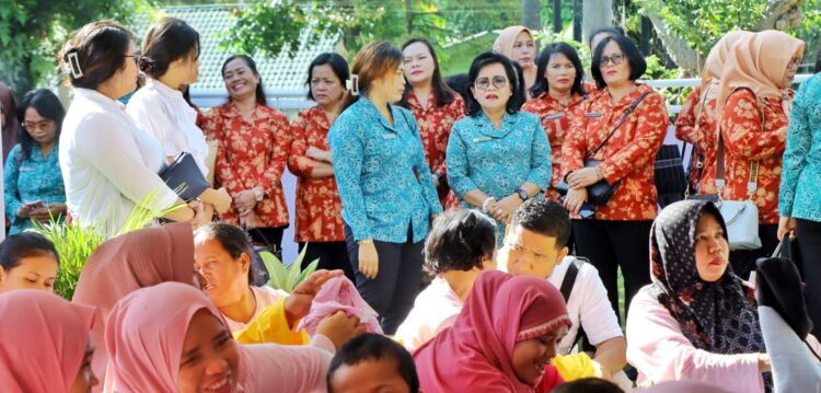 DWP bersama TP. PKK Kabupaten Simalungun Berbagi Tali Kasih Kepada RRABK.