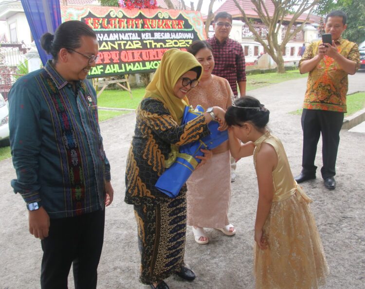 Keluarga Besar Waruwu Gelar Perayaan Natal