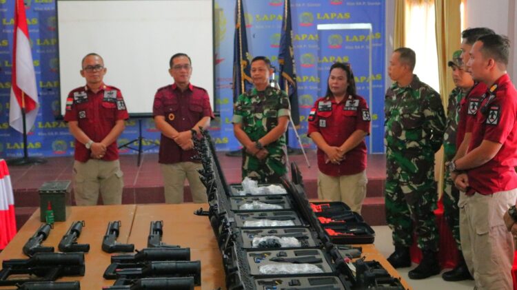 Siaga Gangguan Kamtib, Lapas Kelas IIA Pematangsiantar Pastikan Setiap Senjata dalam Kondisi Baik