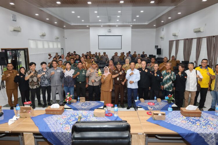 Susanti Dewayani Memimpin Rapat Kordinasi Forkopimda Kota Pematangsiantar terkait Stabilitas Kamtibmas menjelang Pemilihan Umum Tahun 2024