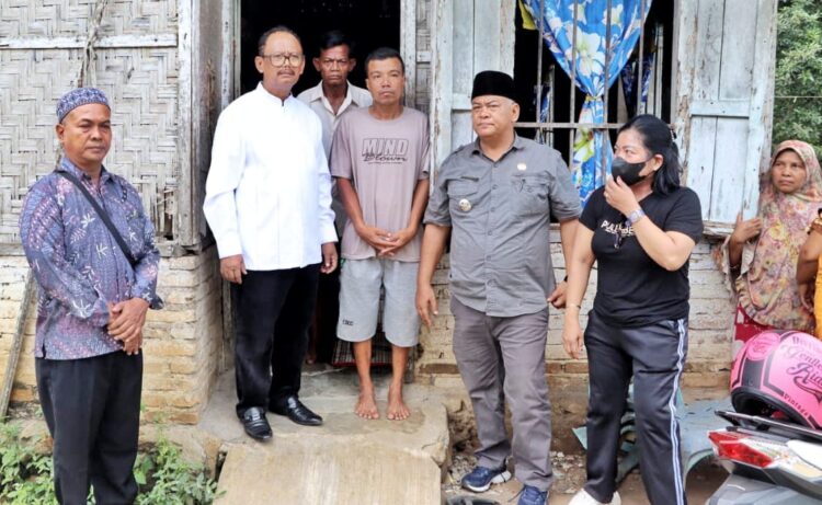 Respon Keluhan Warga, Wakil Bupati Simalungun Kunjungi Masyarakat yang Membutuhkan Pertolongan