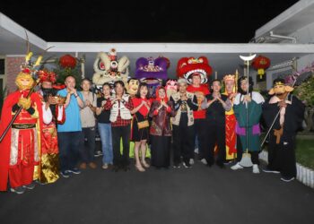 Pawai Barongsai Malam Cap Go Meh Dihadiri Wali Kota Pematangsiantar