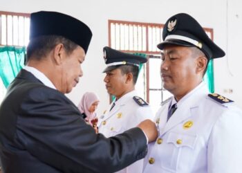 Lantik 2 Pangulu, Bupati Simalungun: “mengabdilah untuk masyarakat kita”