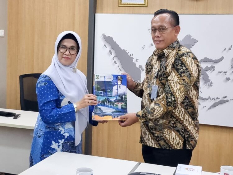 Wali Kota Pematangsiantar Beraudiensi dan Berkonsultasi dengan Direktur Sarana Perdagangan Kemendag RI
