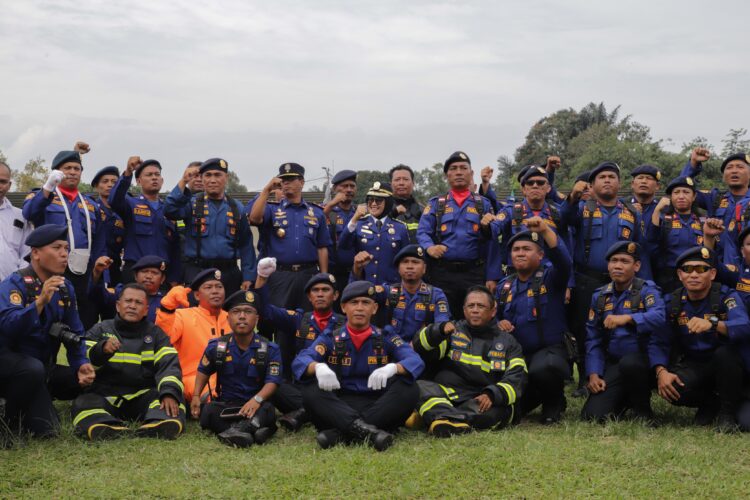 Susanti Dewayani Pimpin Upacara Peringatan Dirgahayu Pemadam Kebakaran dan Penyelamatan ke 105 Kota Pematangsiantar Tahun 2024