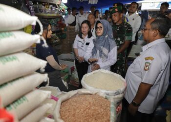 Bersama Unsur Forkopimda, Wali Kota Pematangsiantar Sidak Harga dan Stok Barang Kebutuhan Pokok Jelang Hari Raya Idul Fitri